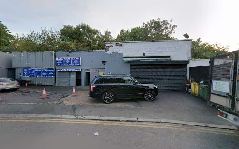 Image of AD CAR WASH – London