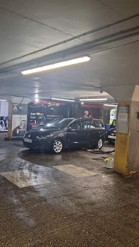 Image of American Carwash – London
