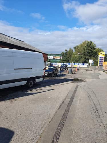 Image of Bubbles Hand Car Wash LTD – Selby