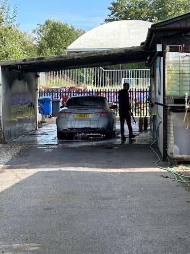 Image of Car Wash in Hills Meadow Car Park – Reading