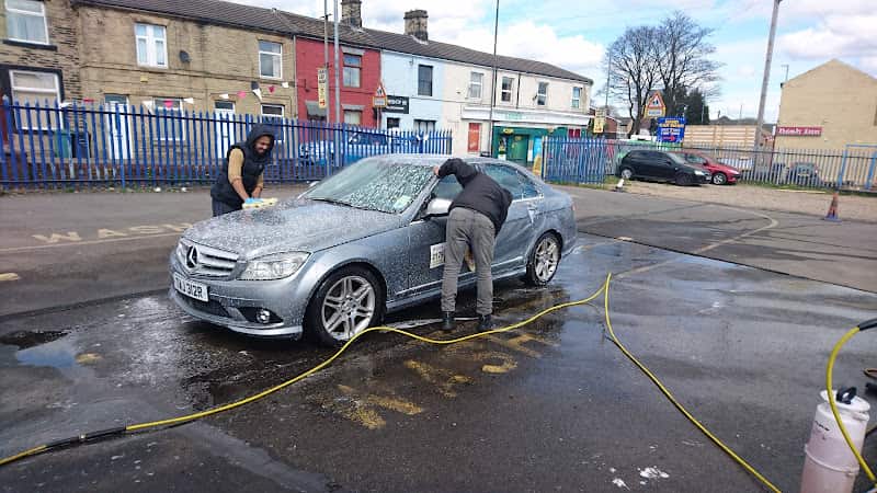 Image of Cleckheaton Hand Car Wash + Recovery services – Cleckheaton