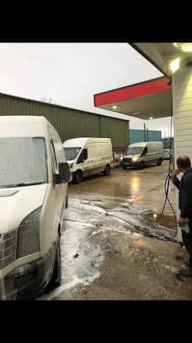 Image of Denton Hand Car Wash And Valeting – Manchester