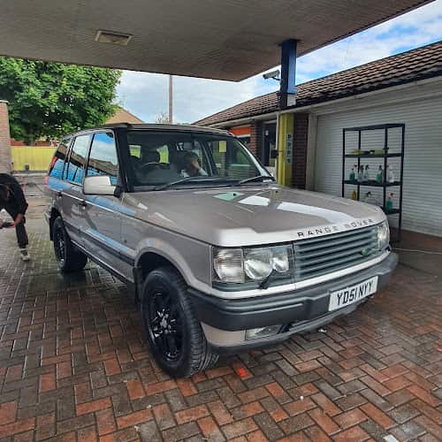 Image of Diamond Hand Car Wash – Westbury