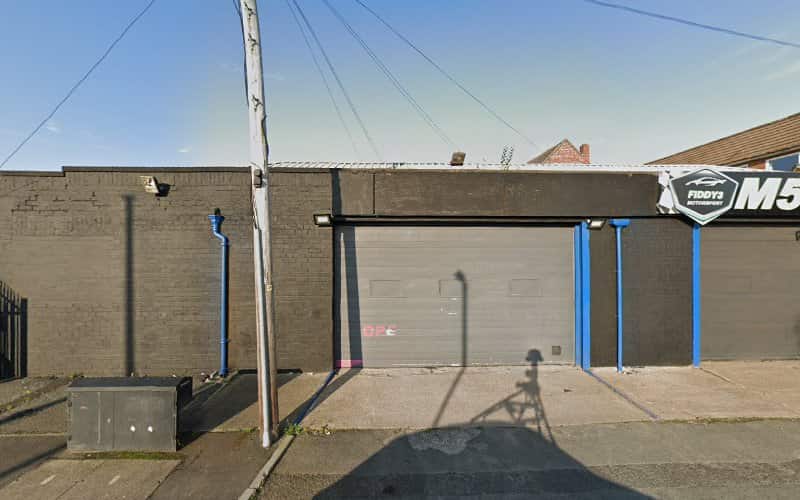 Image of Dream girls car wash – Wirral