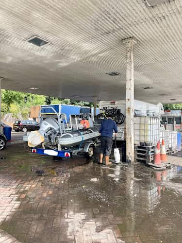 Image of Dumbarton Hand Car Wash & Valeting centre&tyre place – Dumbarton