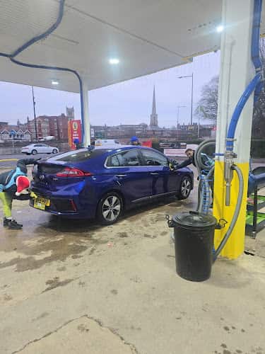 Image of E&E HAND CAR WASH – Worcester