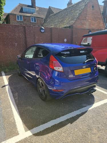 Image of Emerald Eagle Hand Car Wash – Bedford