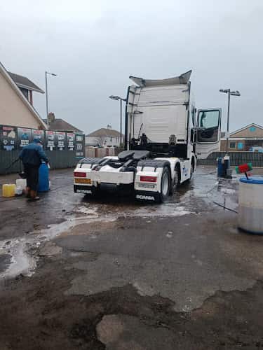 Image of Express Hot Foam Car Wash – Ayr