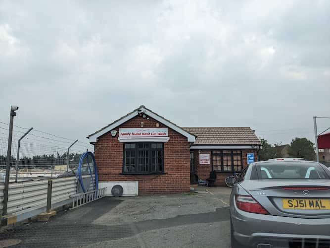Image of Family Island Hand Car Wash – Brigg