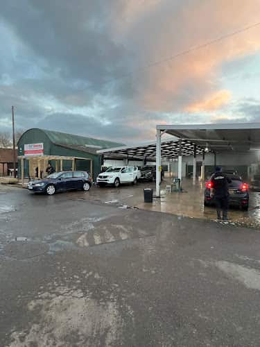 Image of Greatfield Hand Car Wash – Cheltenham
