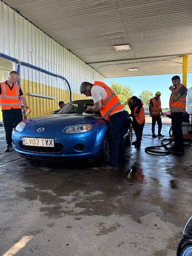 Image of Hand Car Wash – ELY