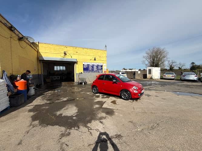 Image of Hand Car Wash – Spalding