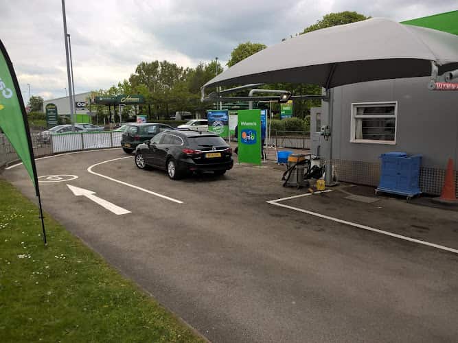 Image of IMO Car Wash – Burton-on-Trent