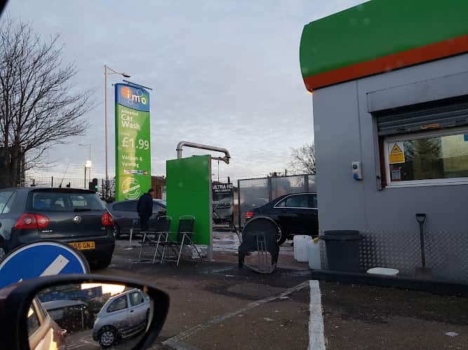 Image of IMO Car Wash – Ilford