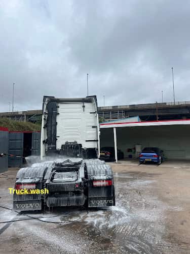 Image of JS Foam car wash – Birmingham