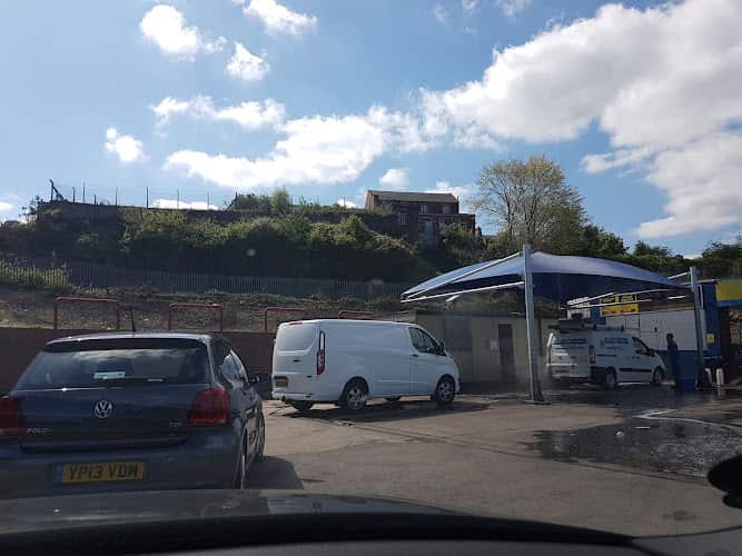 Image of Oakwell Hand Car Wash – Barnsley