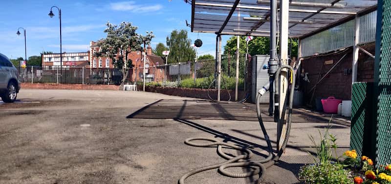 Image of Parkside Professional Car Wash – Bromsgrove