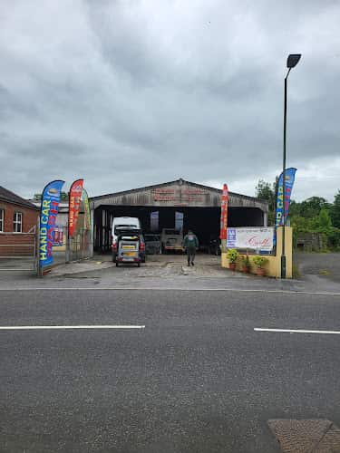 Image of Peru’s hand car wash Llandovery – Llandovery