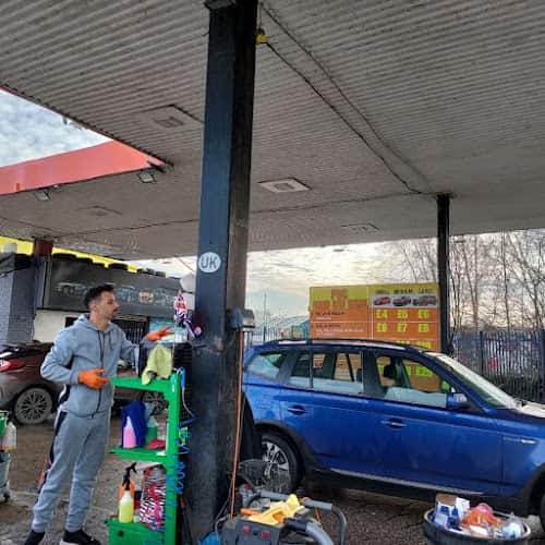 Image of Platinum Detailing Centre – Car wash – Manchester