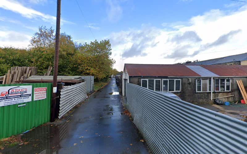 Image of Prime Shine Service Bay – Tredegar