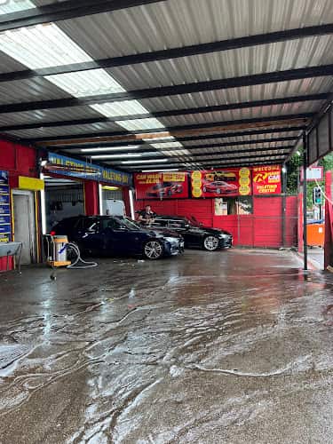 Image of R HAND CAR WASH – Manchester