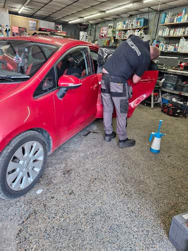 Image of Rhondda Valet – Porth