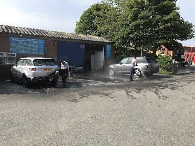 Image of Richmond Hand Car Wash. – Richmond