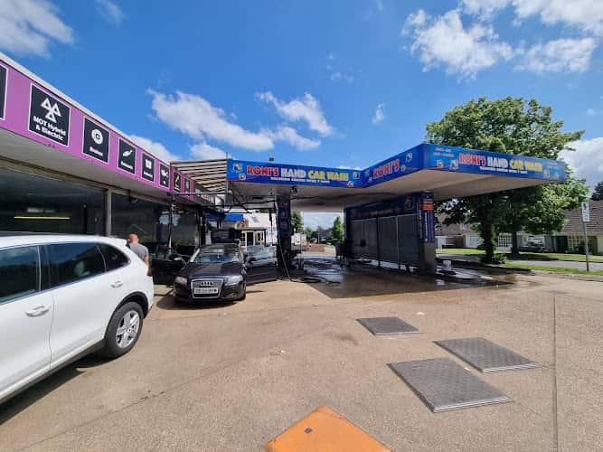 Image of Roni Handwash Car Wash – Bedford