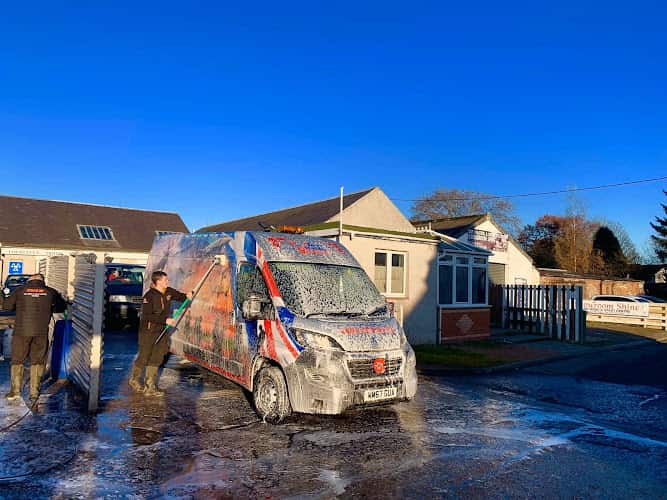 Image of Showroom Shine – Kinross