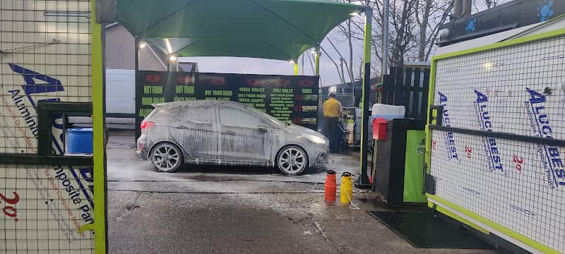 Image of Stirling shiny Carwash Valet centre – Stirling