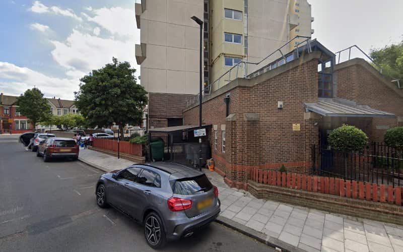 Image of Stockwell cars for life – road
