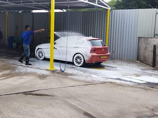 Image of Taunton Hand Car Wash Valating service – Taunton