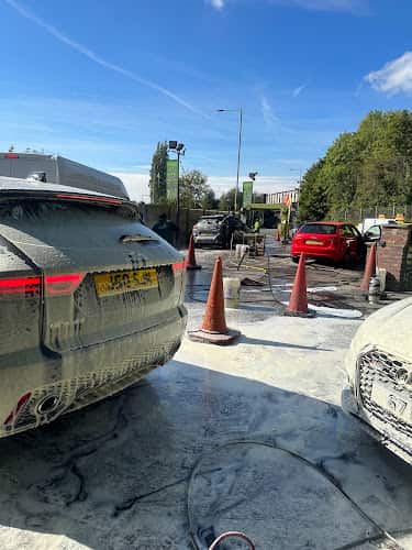 Image of The Woodlands Car Wash – Stockport