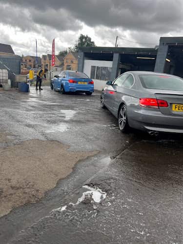 Image of Top One Hand Carwash – Tredegar
