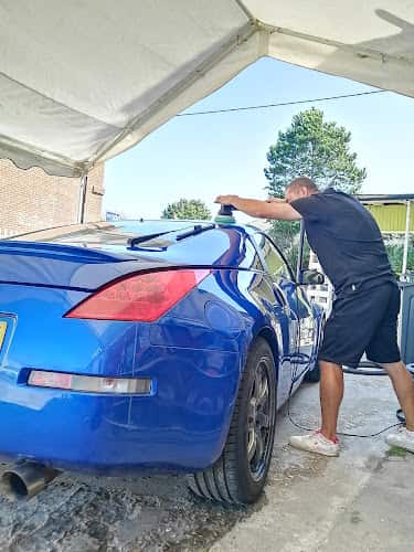 Image of Totland Car Wash Max West Enterprises UK LTD – Totland Bay