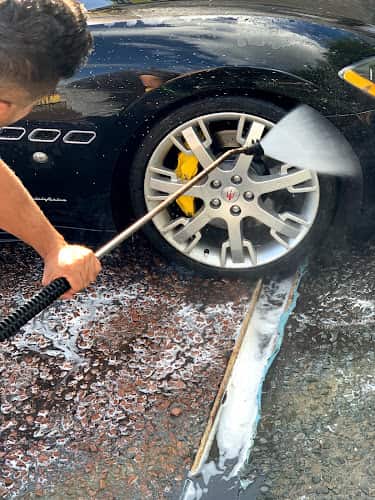 Image of Village Hand Car Wash – Glasgow