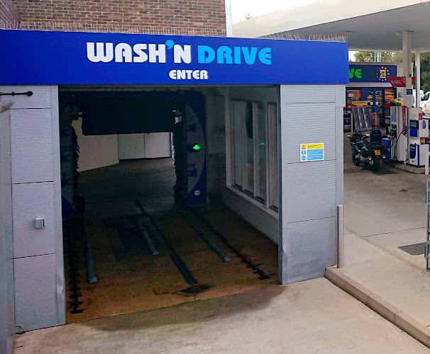 Image of Wash ‘N’ Drive – Crawley