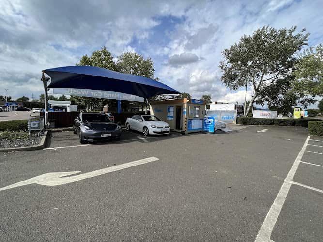 Image of Waves Hand Car Wash Aylesbury – Aylesbury