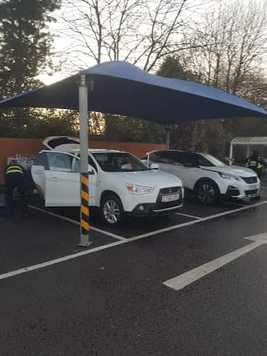 Image of Waves Hand Car Wash Gloucester St Oswalds – Gloucester