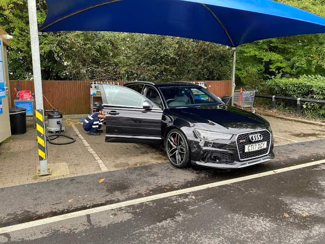 Image of Waves Hand Car Wash Hythe – Southampton