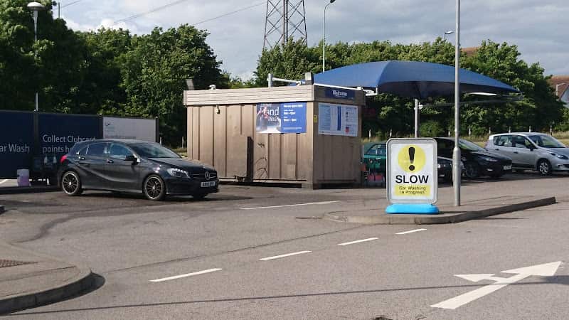 Image of Waves Hand Car Wash Ipswich – Ipswich