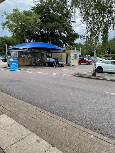 Image of Waves Hand Car Wash MK Bletchley – Milton Keynes