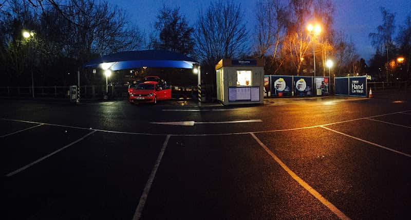 Image of Waves Hand Car Wash Petersfield – Petersfield