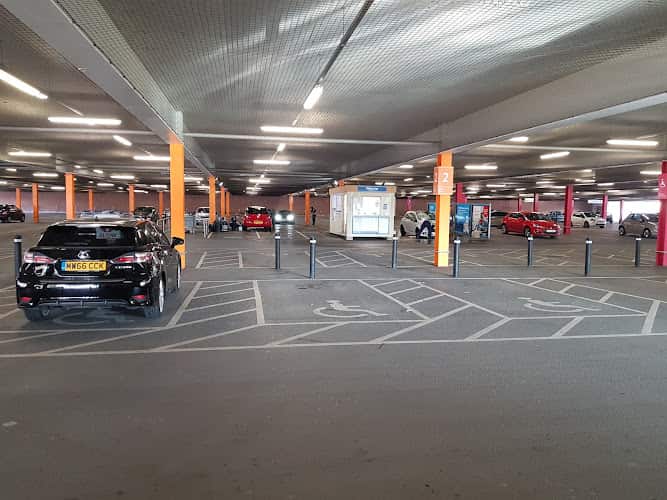Image of Waves Hand Car Wash Salford – Salford