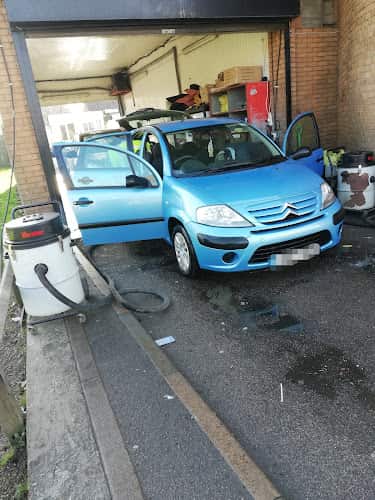 Image of Whaddon Way Hand Car Wash – Milton Keynes