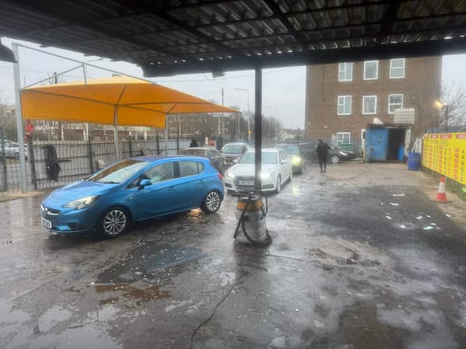 Image of scunny hand car wash – Scunthorpe