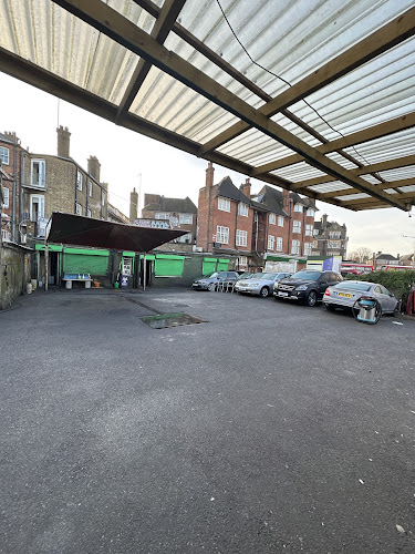 Image of Goldersgreen bubbles ltd London