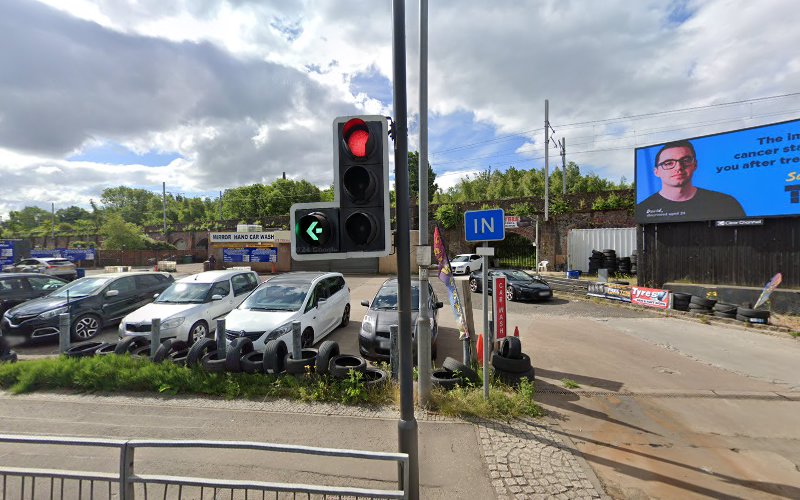 Image of MIRROR CAR WASH Paisley